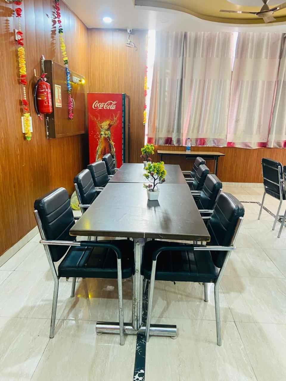 Hotel Kb Square Near Chandigarh Railway Station Exteriör bild